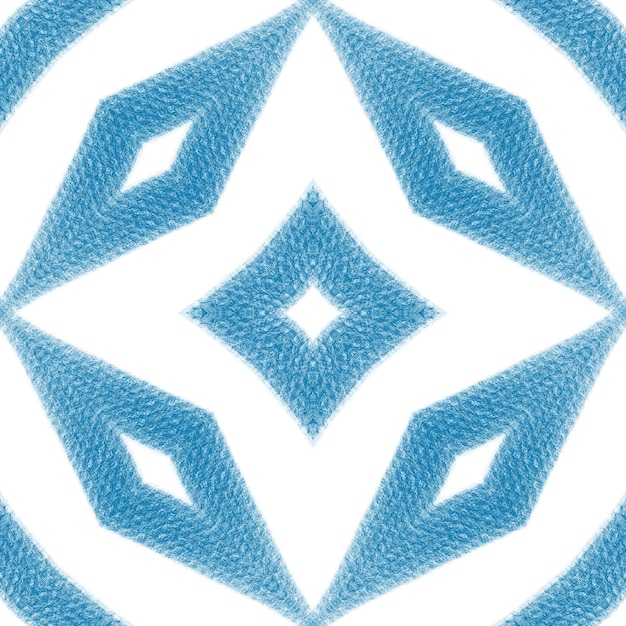 model broderie geometric